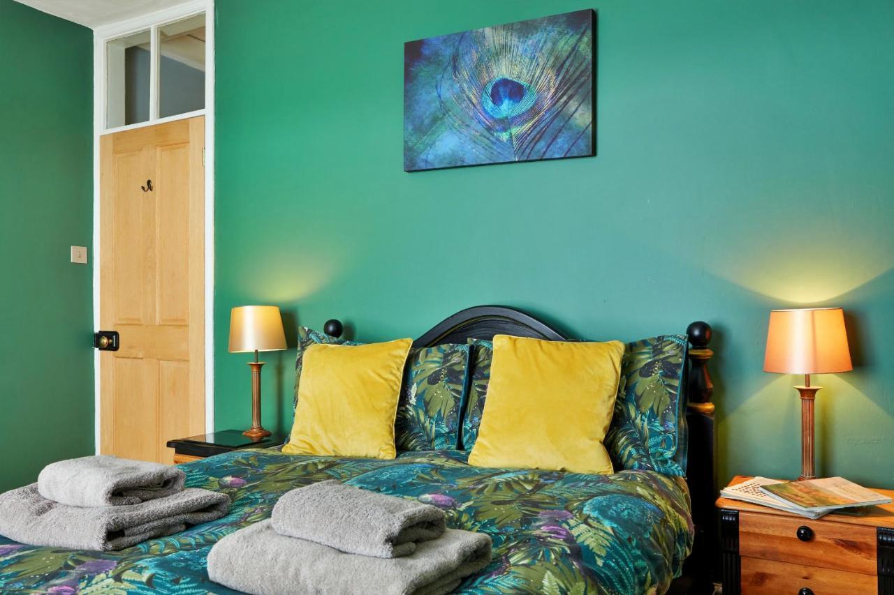 Finest Retreats - Peak View Villa Two Dales Luaran gambar